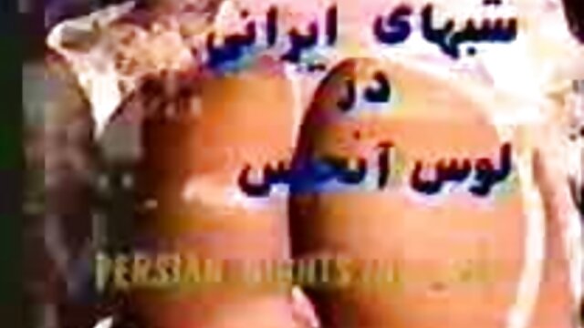 Az ennivaló barna csaj fejet ad ingyen sex videók egy dögös amatőr pornóvideóban